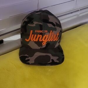 BBOY RAVE TRUCKER HAT